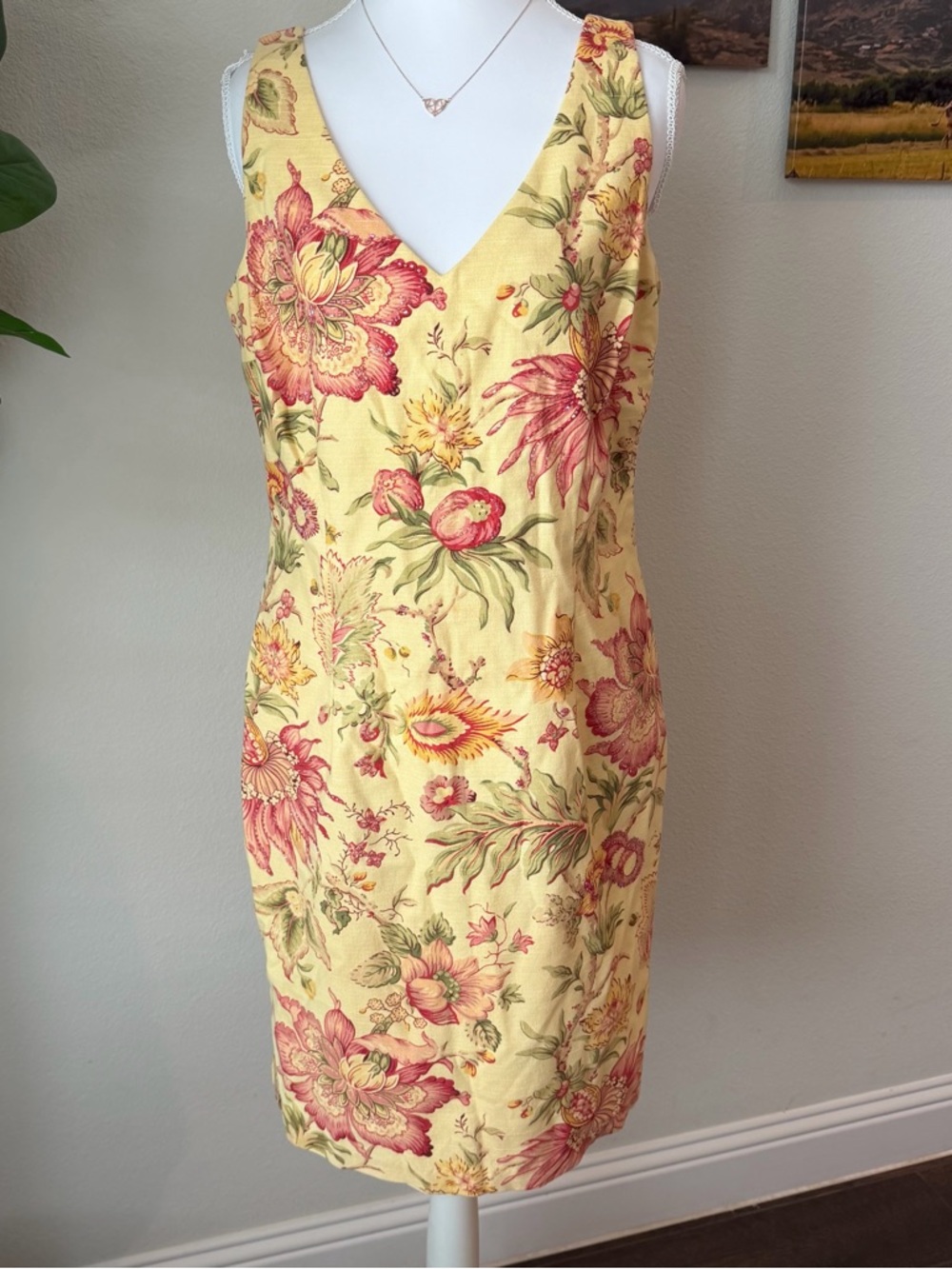 Maggy London Yellow Floral V-Neck Midi Dress